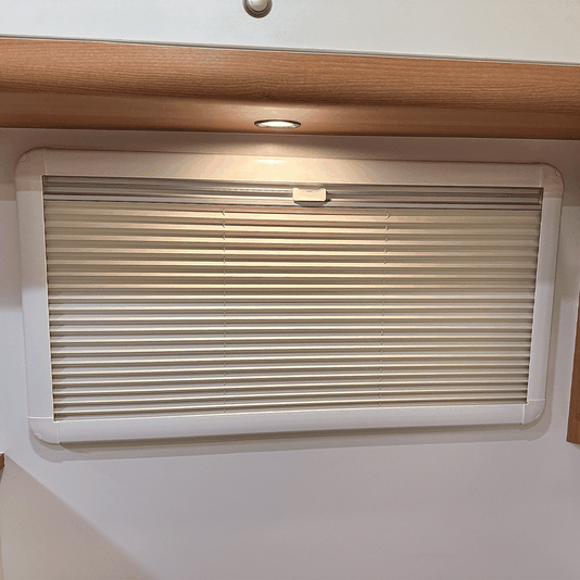JANELA MOTORHOME IMPORTADA 350 X 500 MM