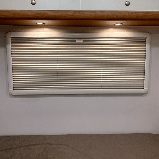 JANELA MOTORHOME IMPORTADA 350 X 500 MM